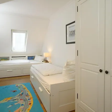 Haus-strandburg-wohnung17-25980-westerland * Вестерланд